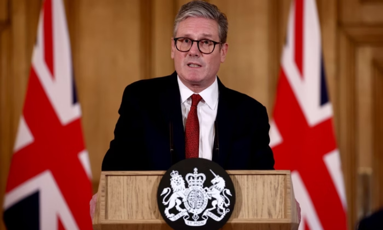 Starmer, Primeiro-Ministro do Reino Unido, Anuncia Envio de Tropas Terrestres e Aviões para a Ucrânia